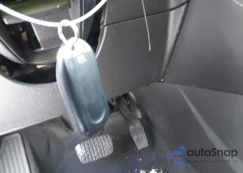 2017 Buick Envision Essence z USA, uszkodzony, nr VIN LRBFXBSA6HD218485